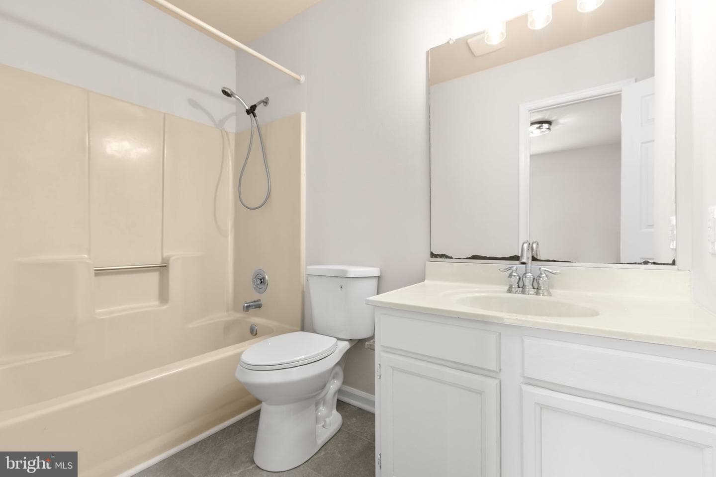 2211 Hamway Drive photo 22