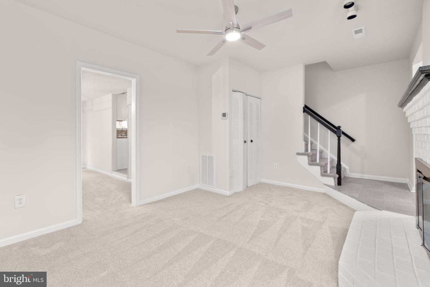 2211 Hamway Drive photo 8