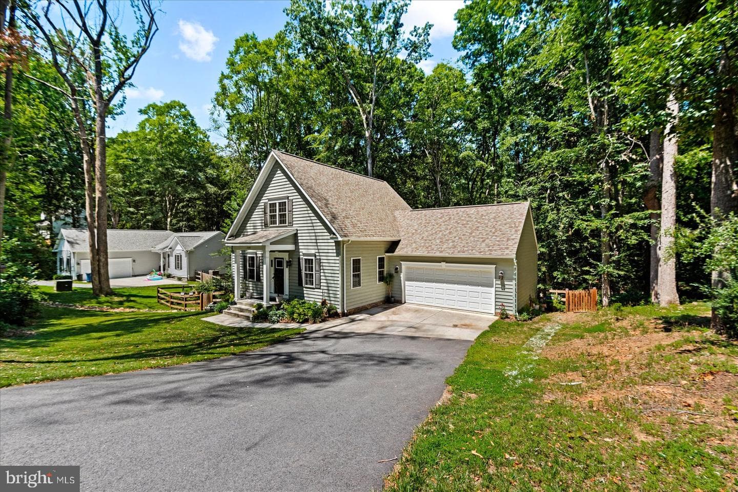 1504 Candlewood Street photo 3