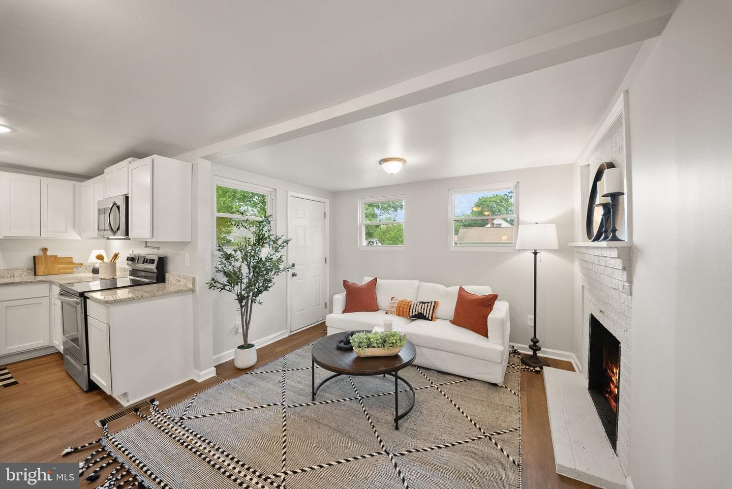 123 Southgate Avenue photo 8