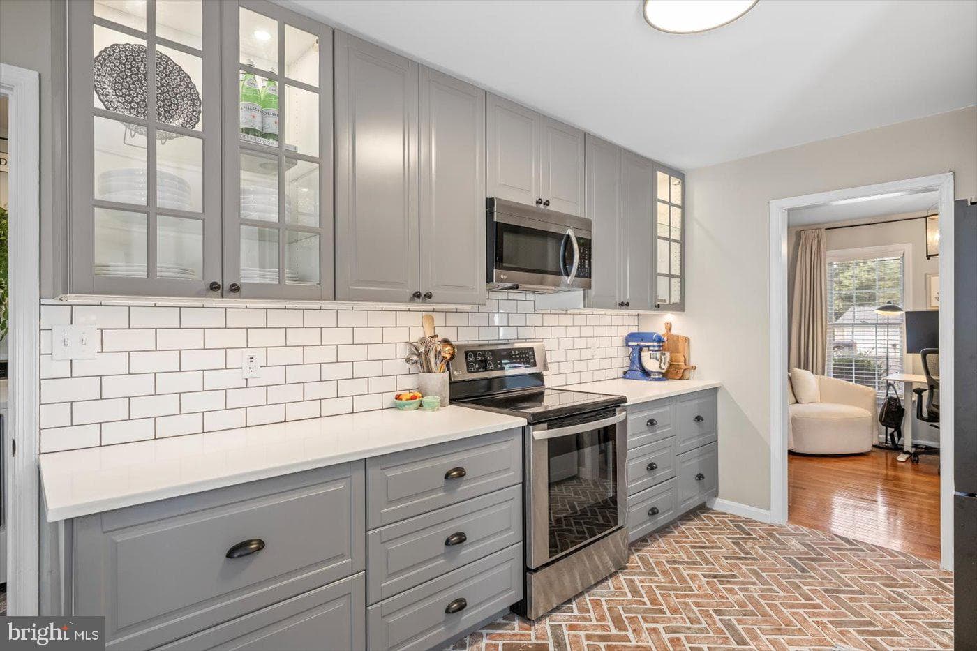 10009 Wellford Court photo 6