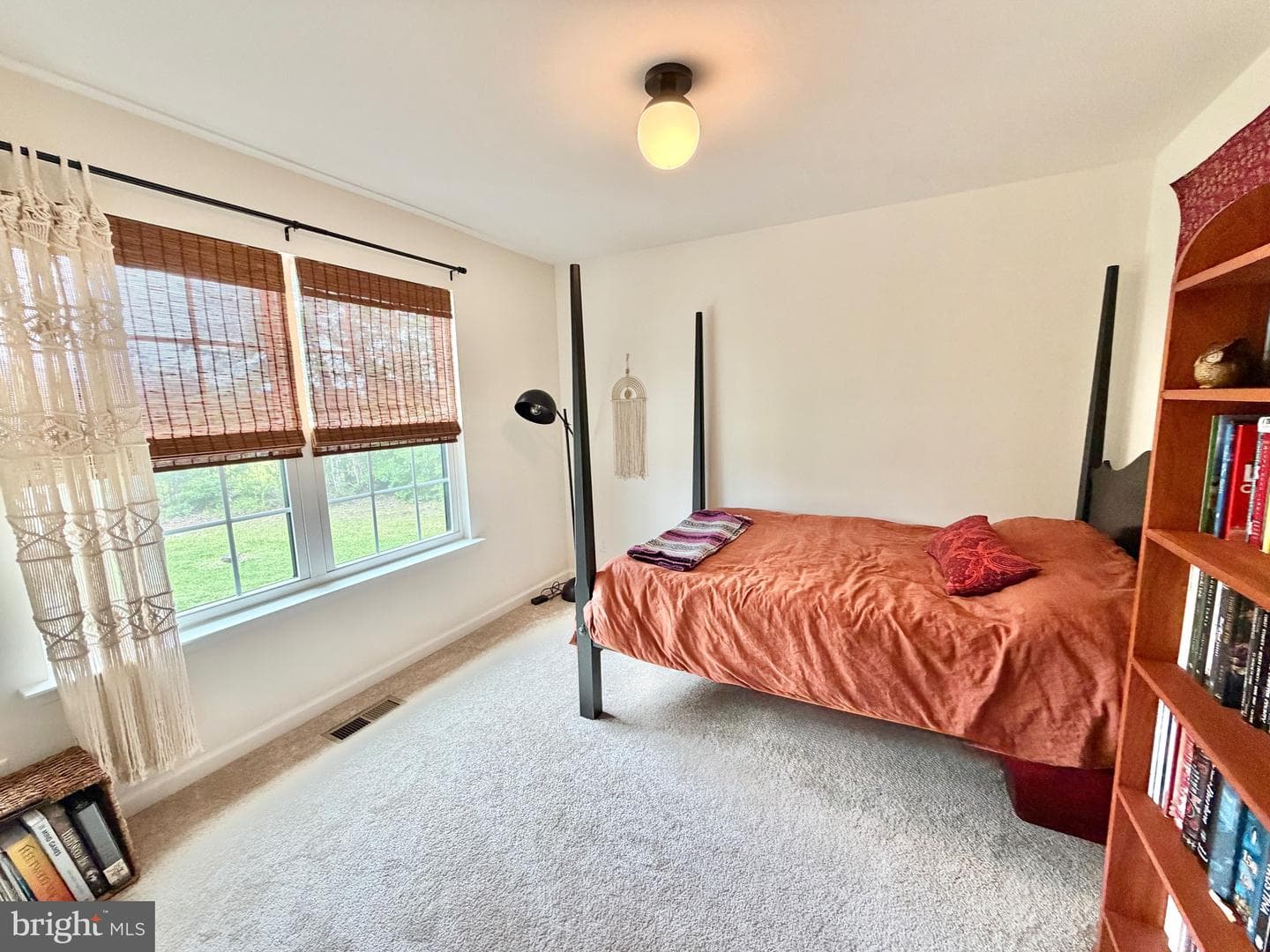 9807 Robert E Lee Drive photo 22