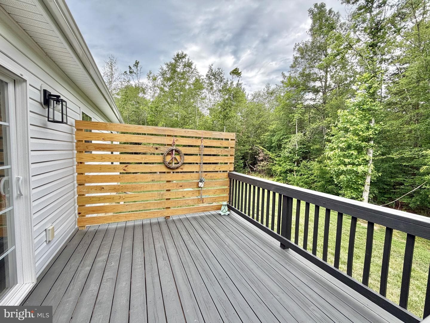 9807 Robert E Lee Drive photo 31