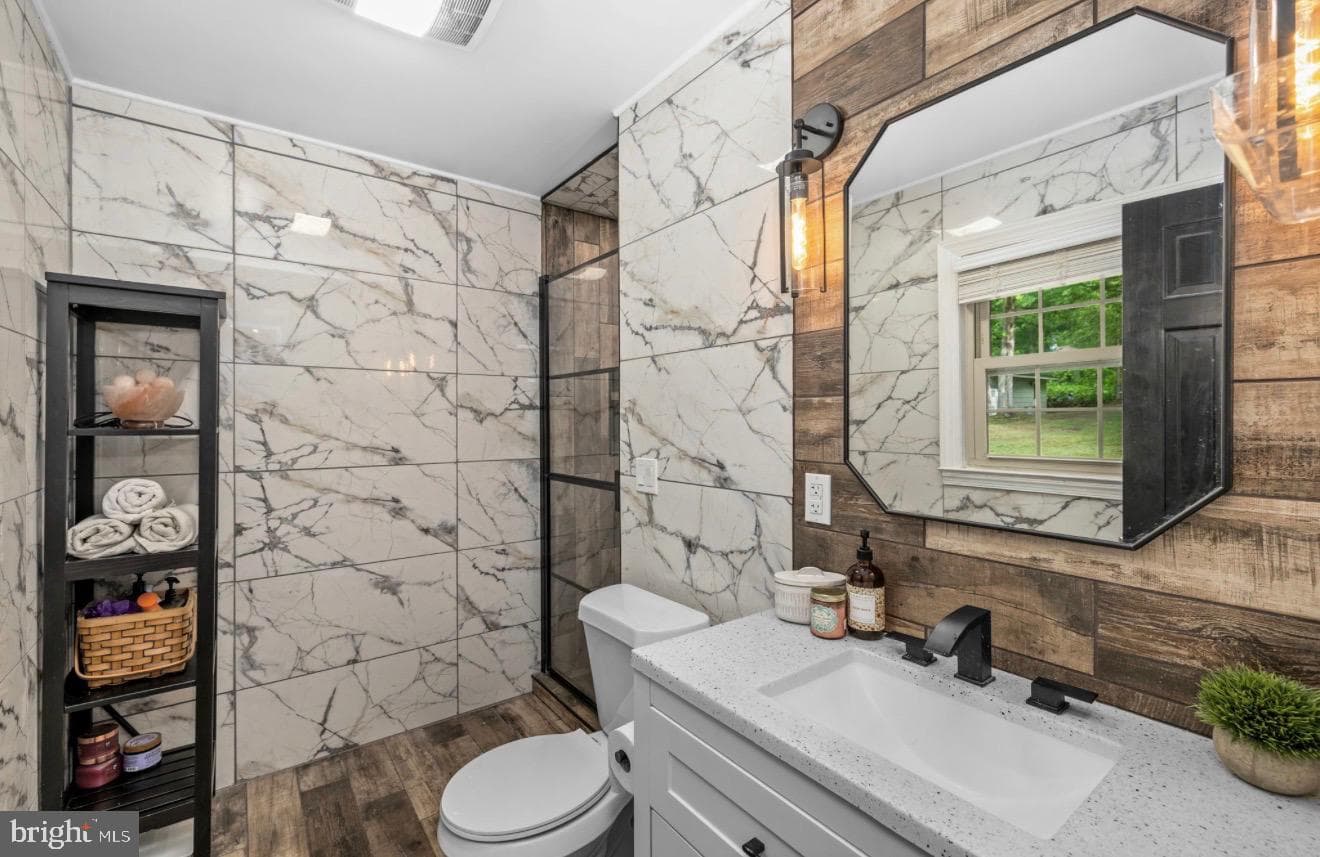 7501 Hunters Lodge Drive photo 15