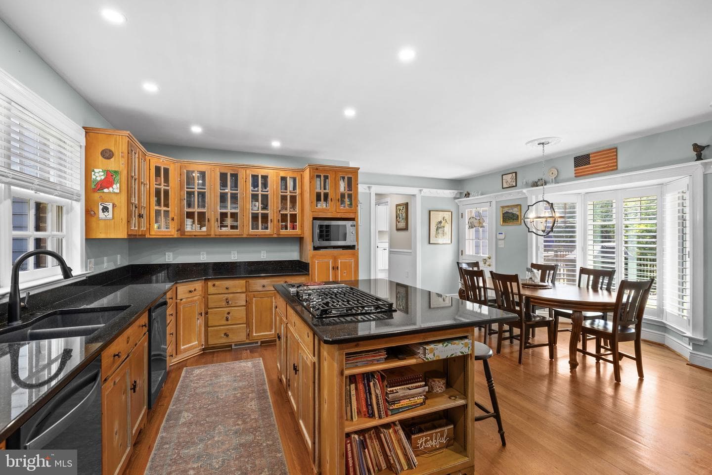 7409 River Road photo 9