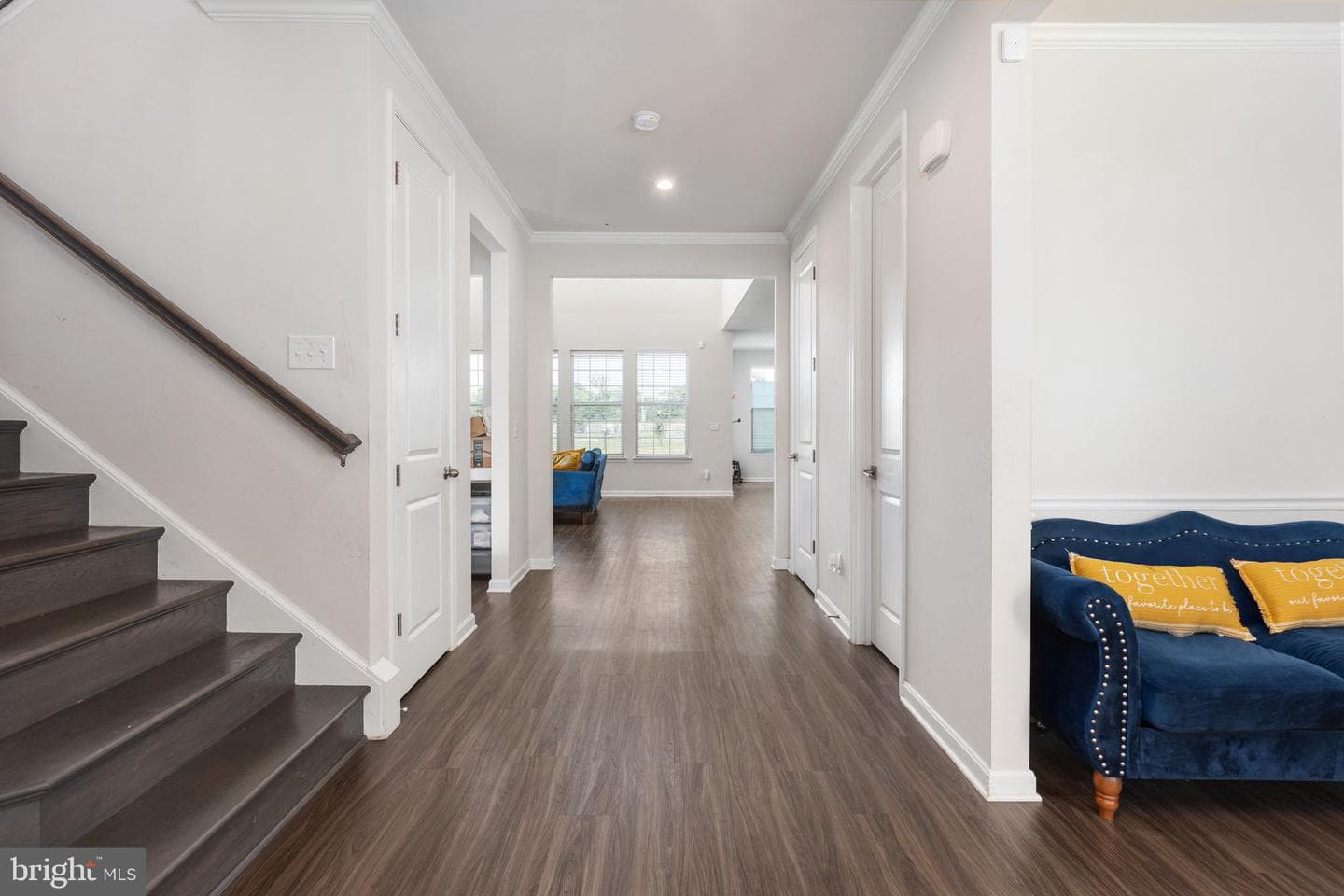 10052 Premier Street photo 8