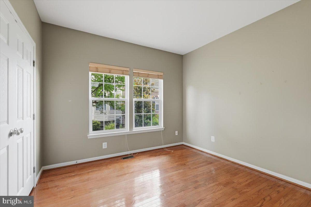 5108 Sewells Pointe Drive photo 10