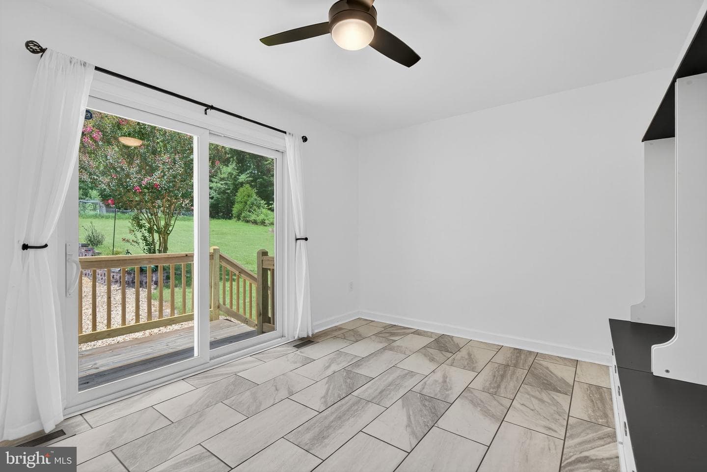 124 Fawn Hills Drive photo 25