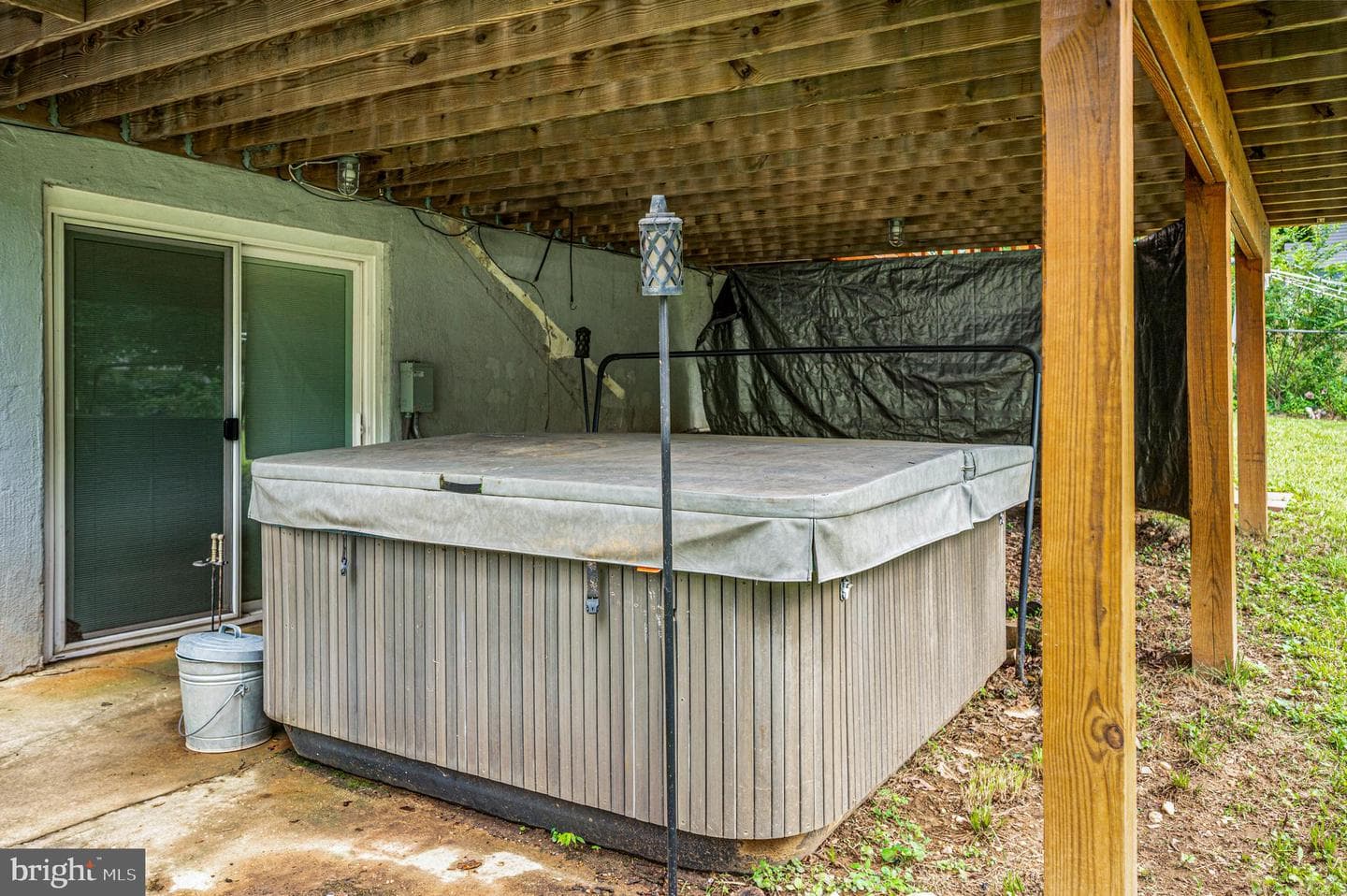 5526 Carousel Street photo 14