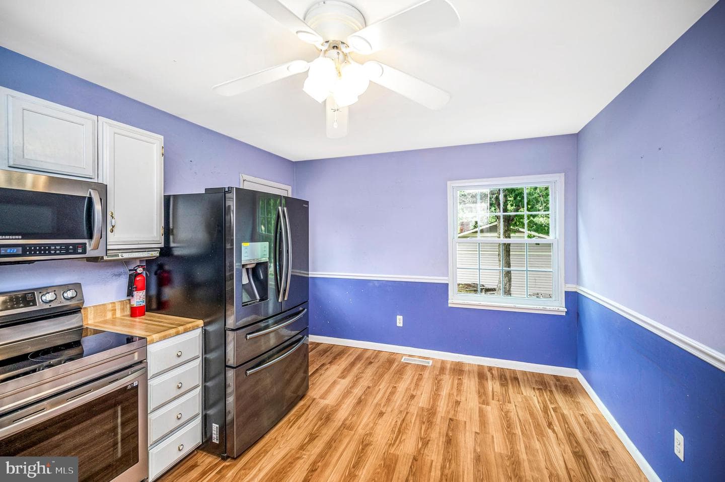 5526 Carousel Street photo 28