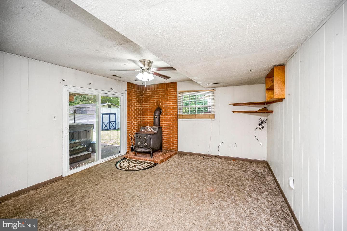 5526 Carousel Street photo 37
