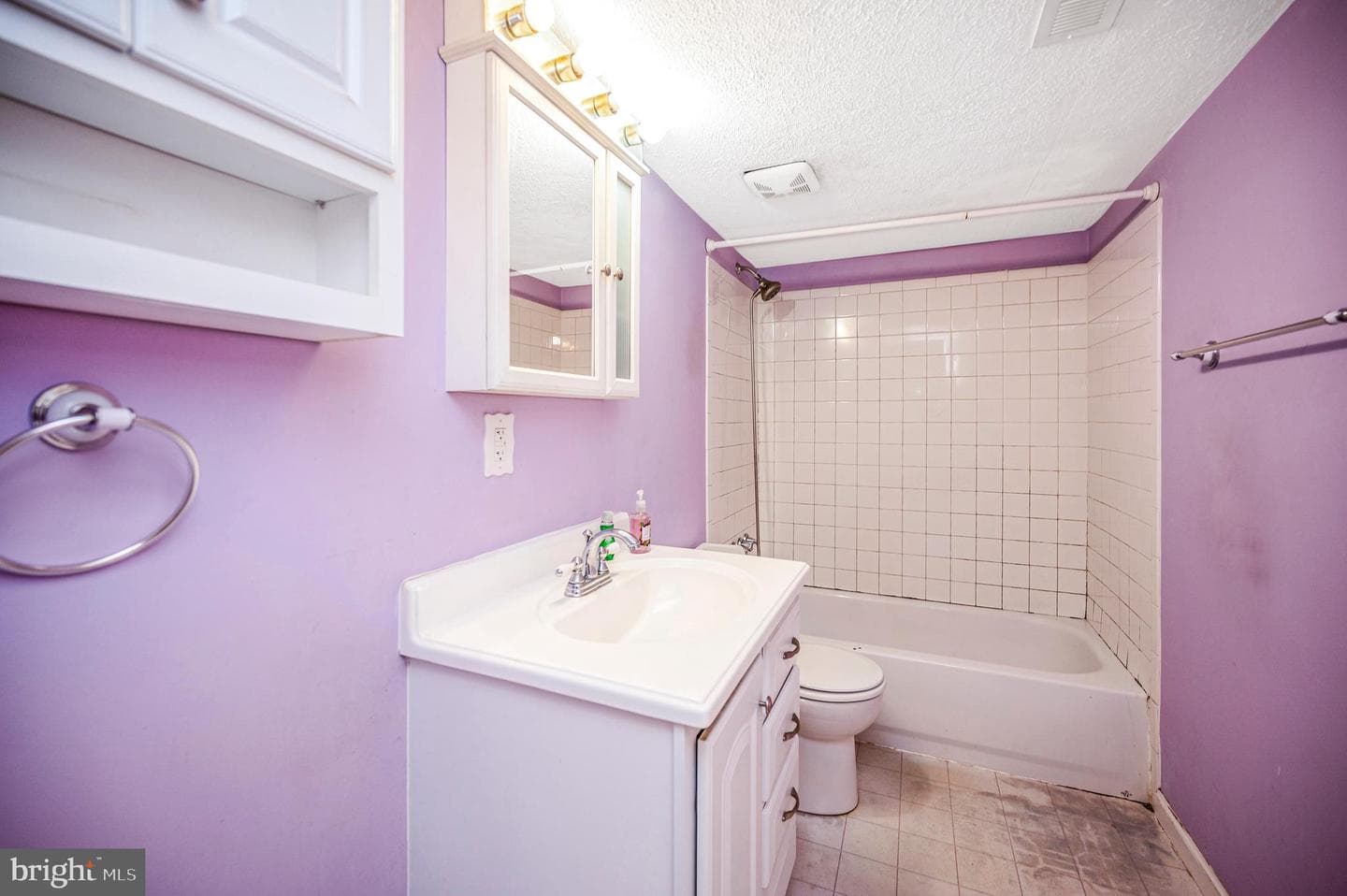 5526 Carousel Street photo 42
