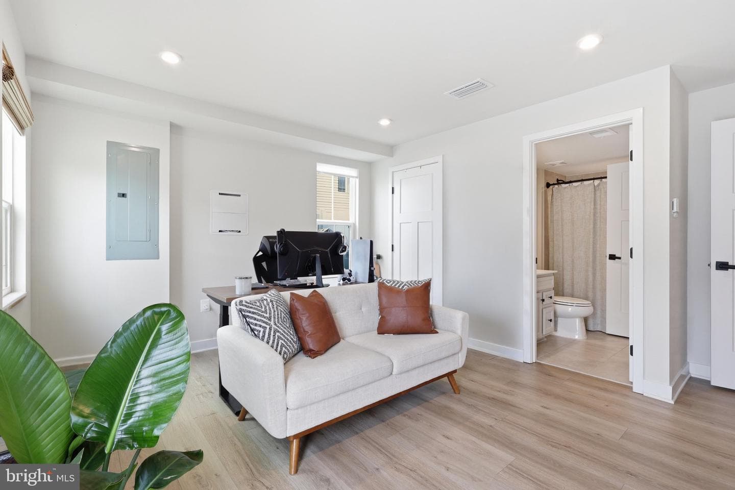 9206 Edenderry Drive photo 6