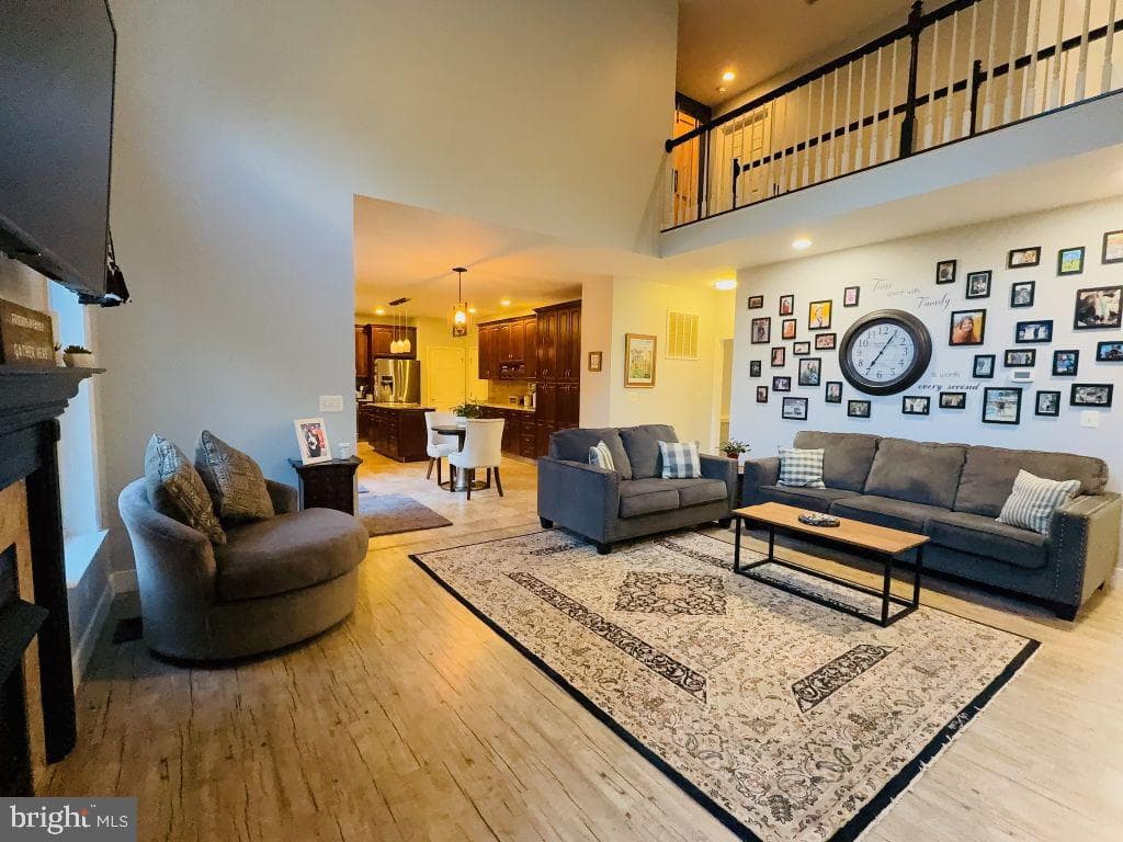 13611 Perimeter Drive photo 20