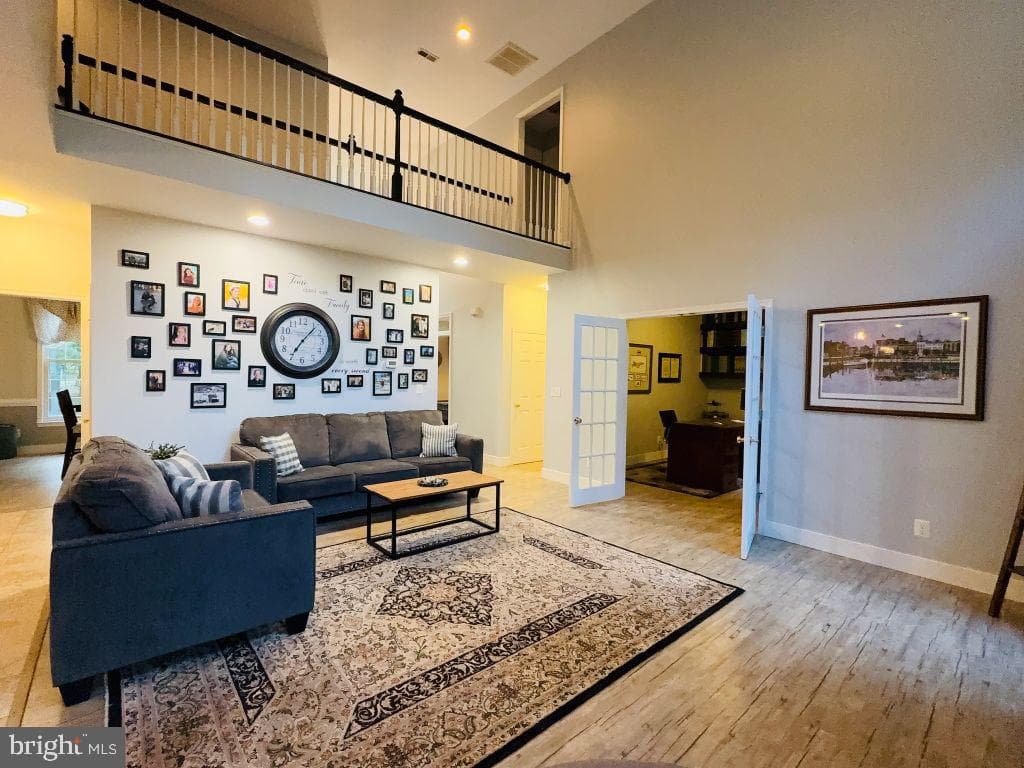 13611 Perimeter Drive photo 21