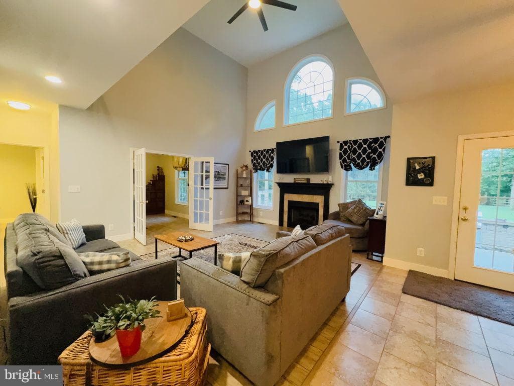 13611 Perimeter Drive photo 22