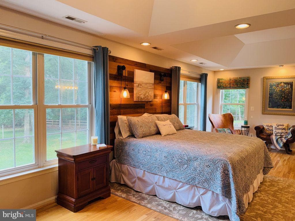 13611 Perimeter Drive photo 35