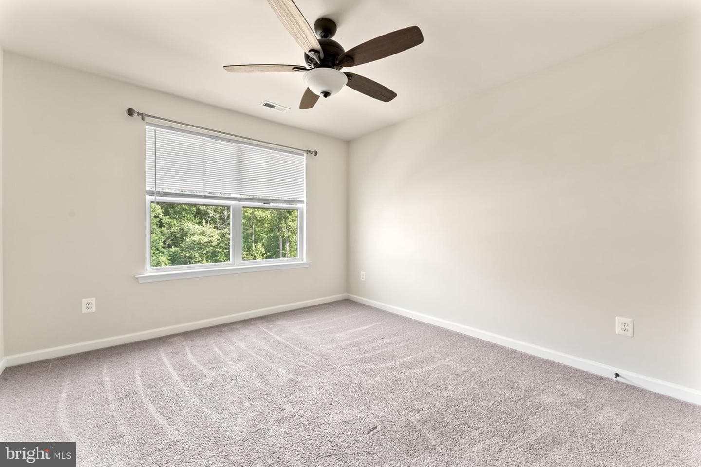 2420 Drake Lane photo 33