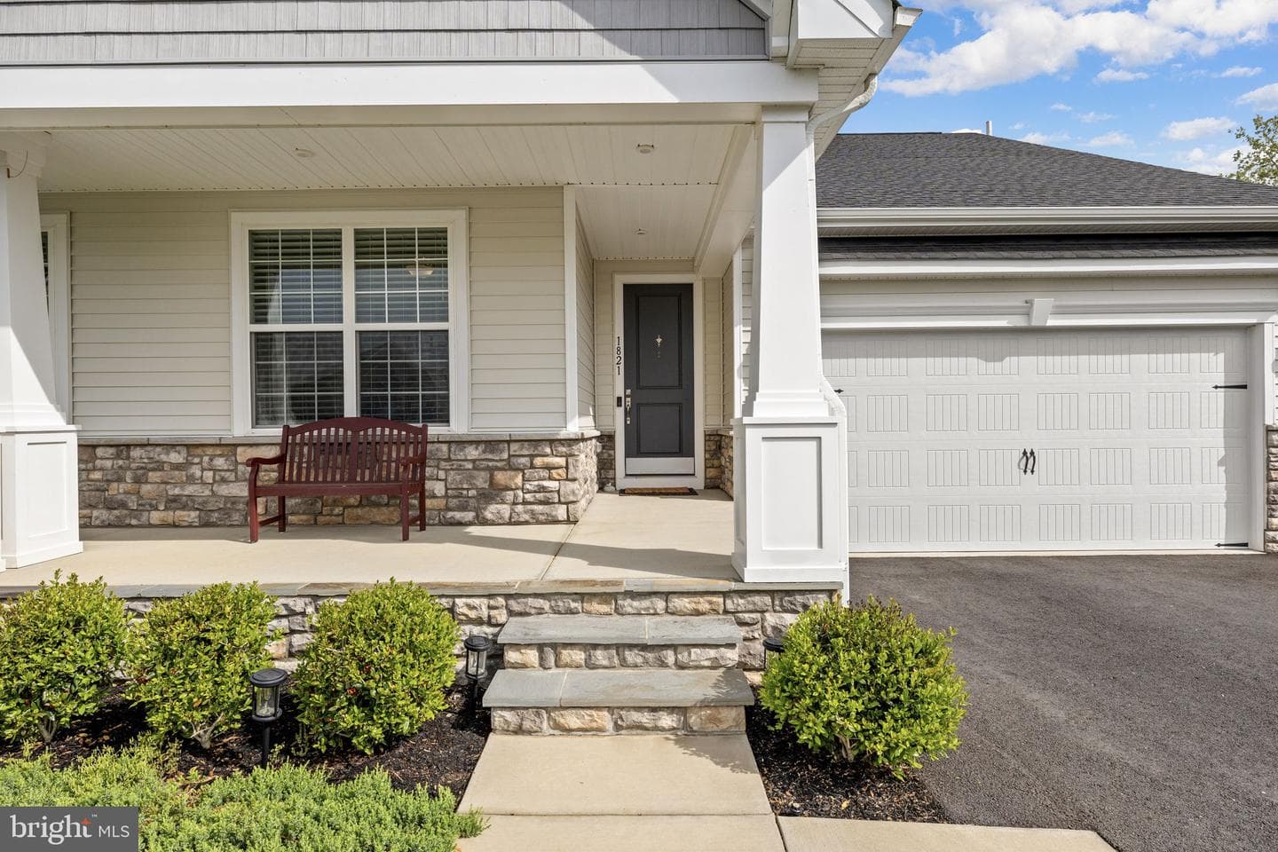 1821 Legacy Lane photo 10
