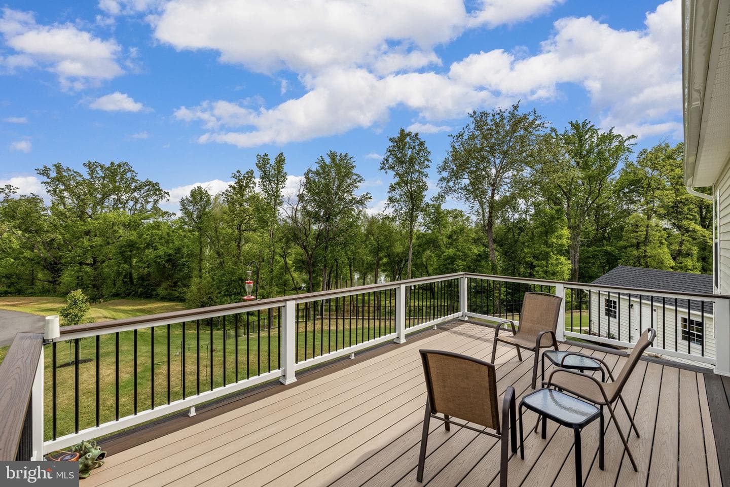 1821 Legacy Lane photo 8