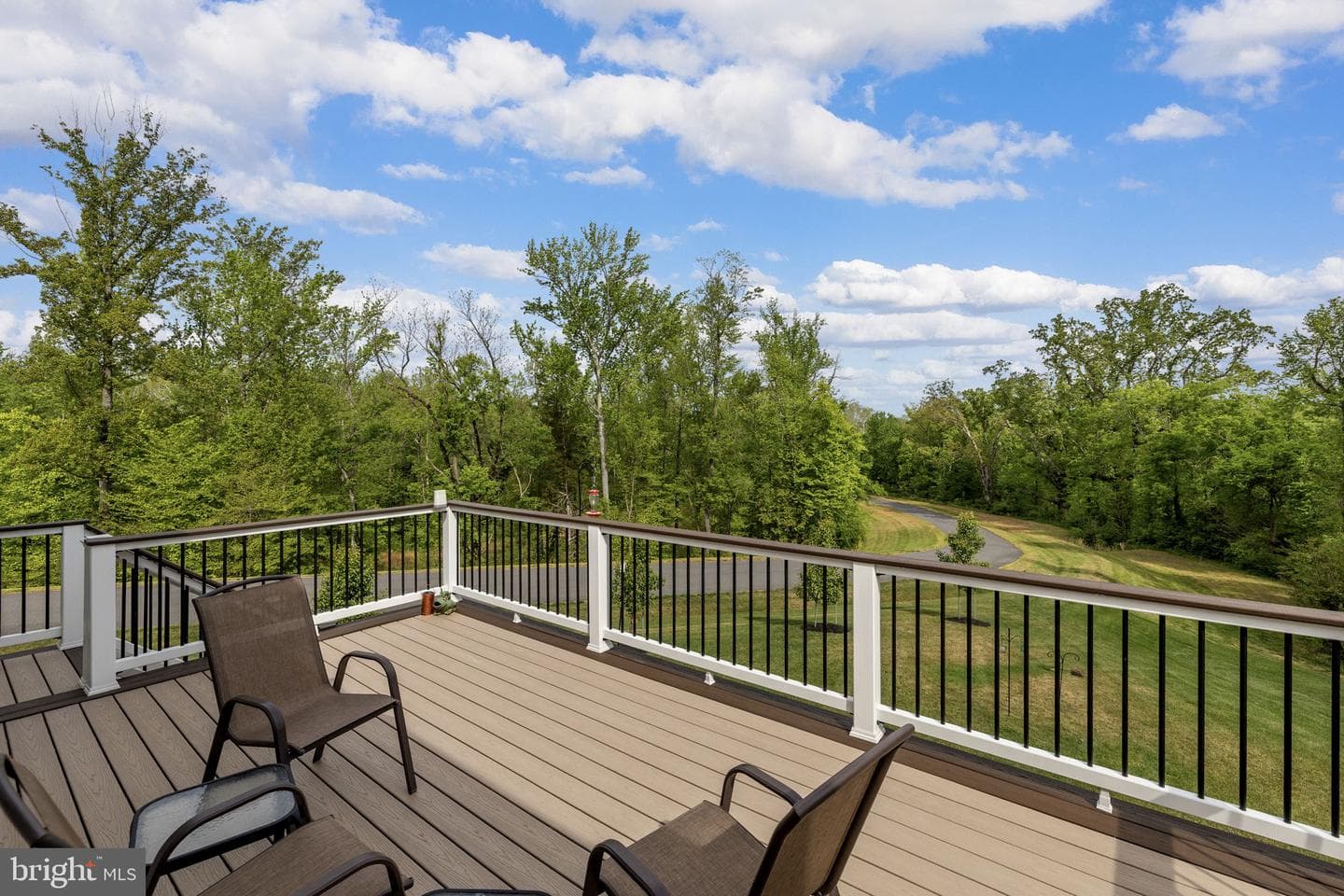 1821 Legacy Lane photo 9