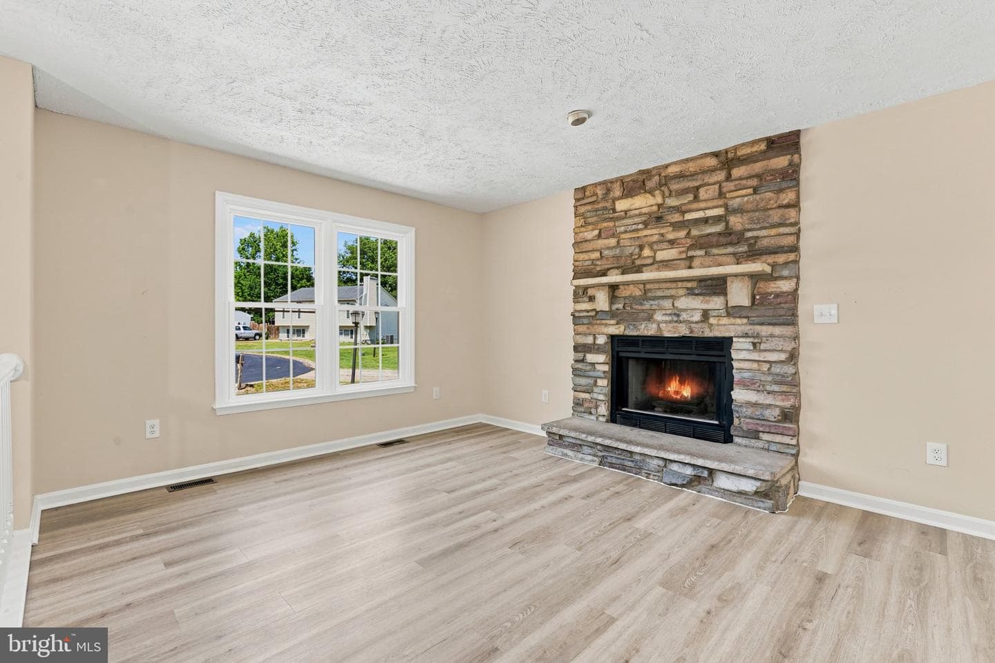10921 Peach Tree Drive photo 13
