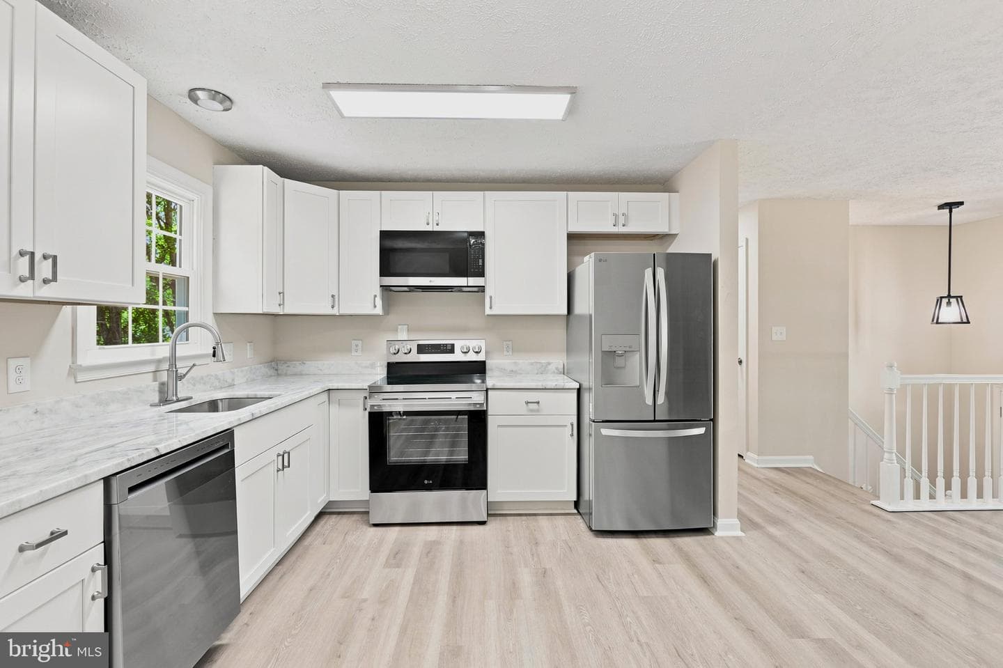 10921 Peach Tree Drive photo 8