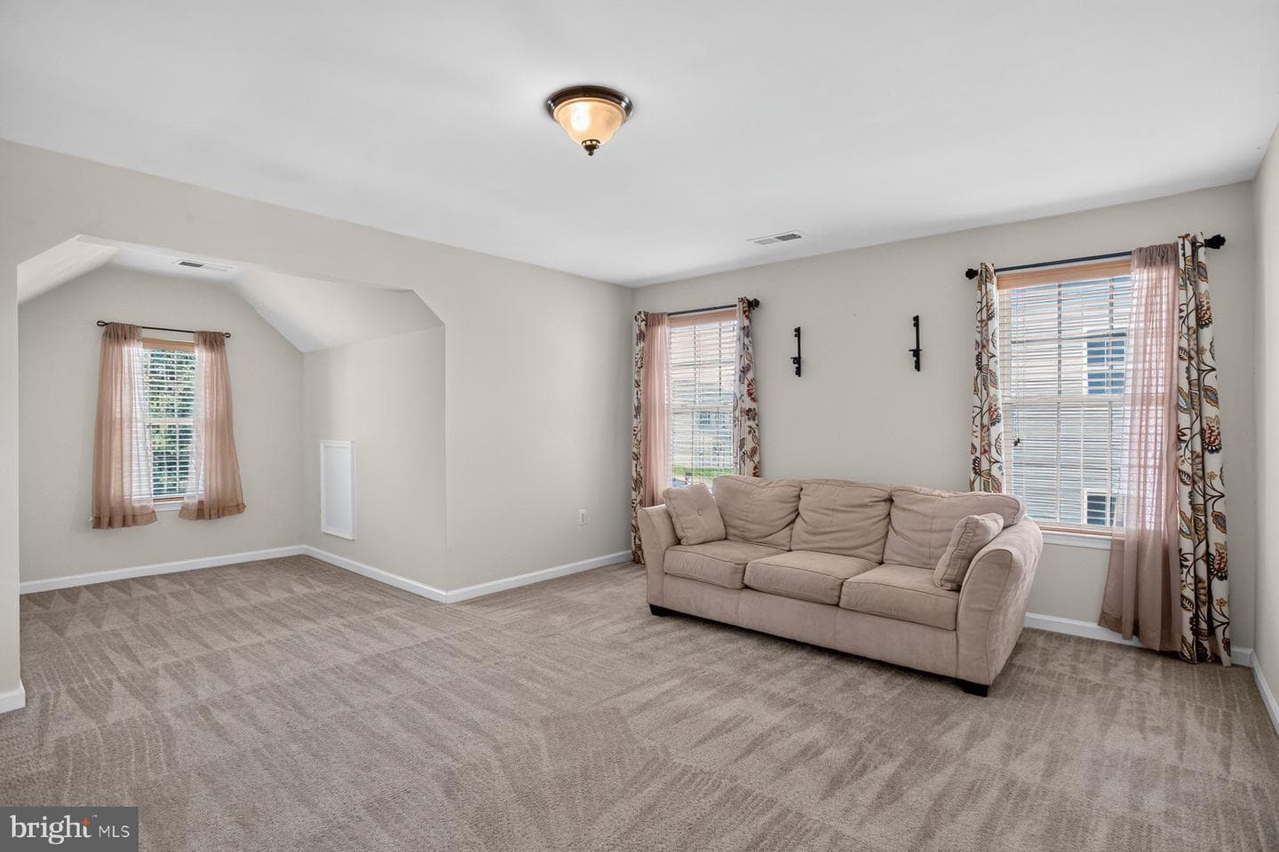 6008 Oakton Beech Lane photo 36