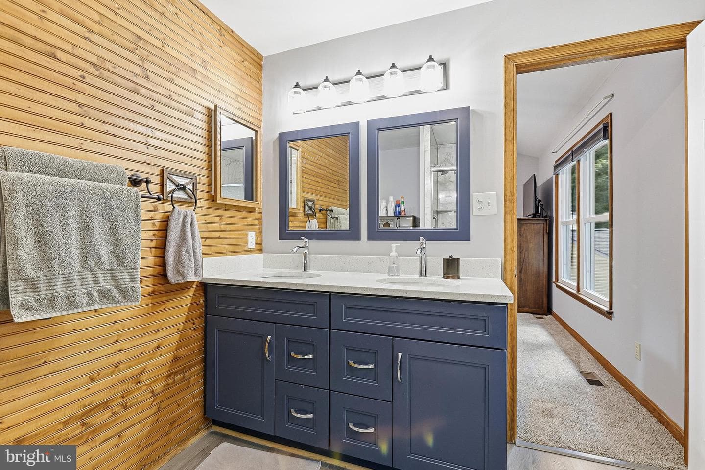 10608 Crestwood Drive photo 16