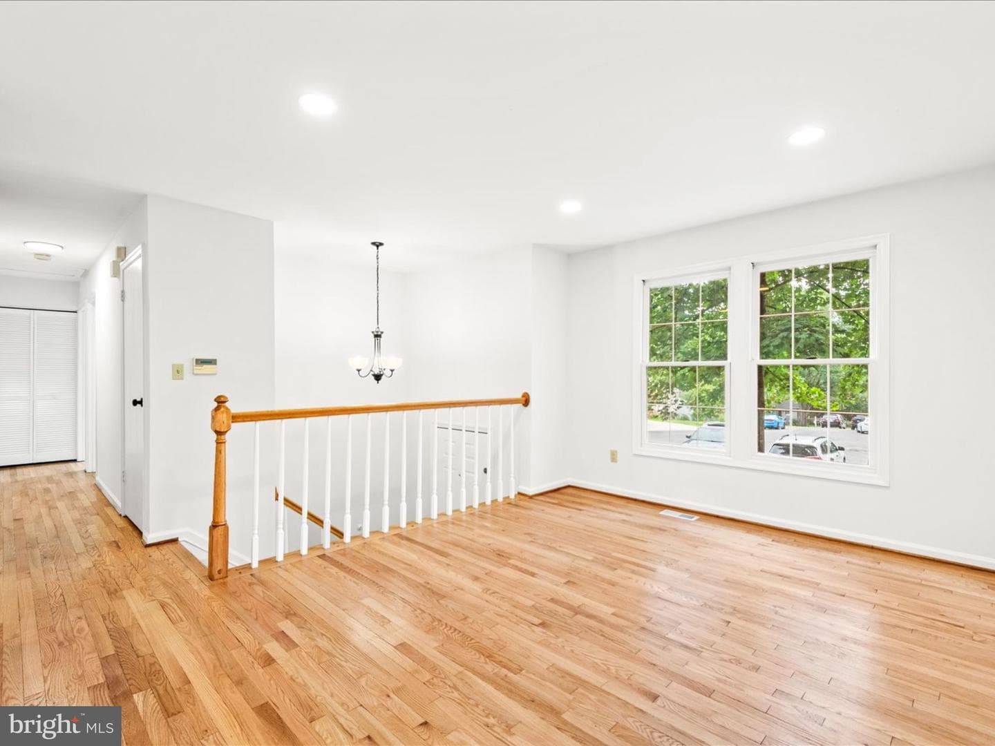6922 Ridge Way Drive photo 8