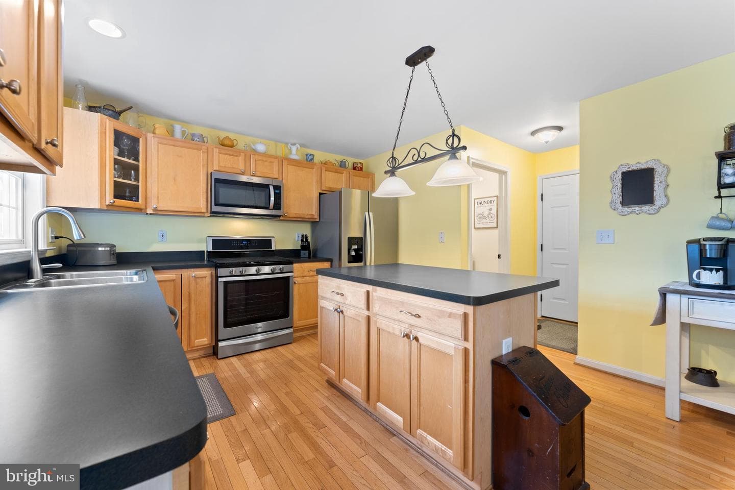 9901 Ashmeade Court photo 16