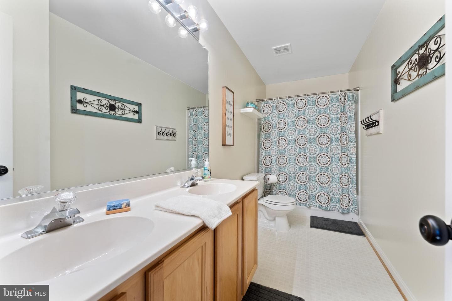 9901 Ashmeade Court photo 30