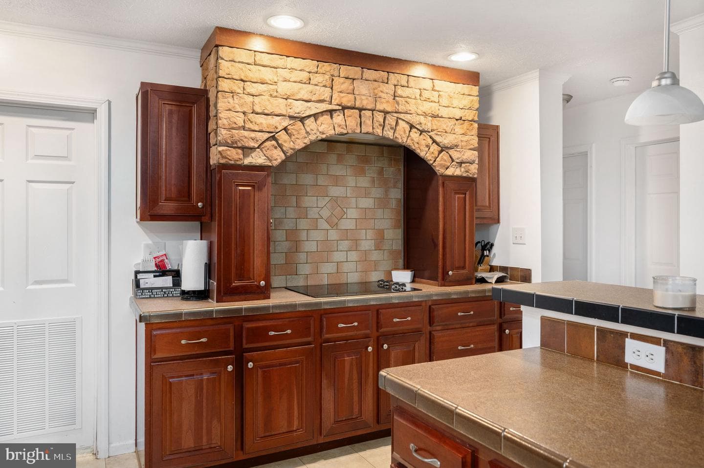 10325 Mill Pond Road photo 40