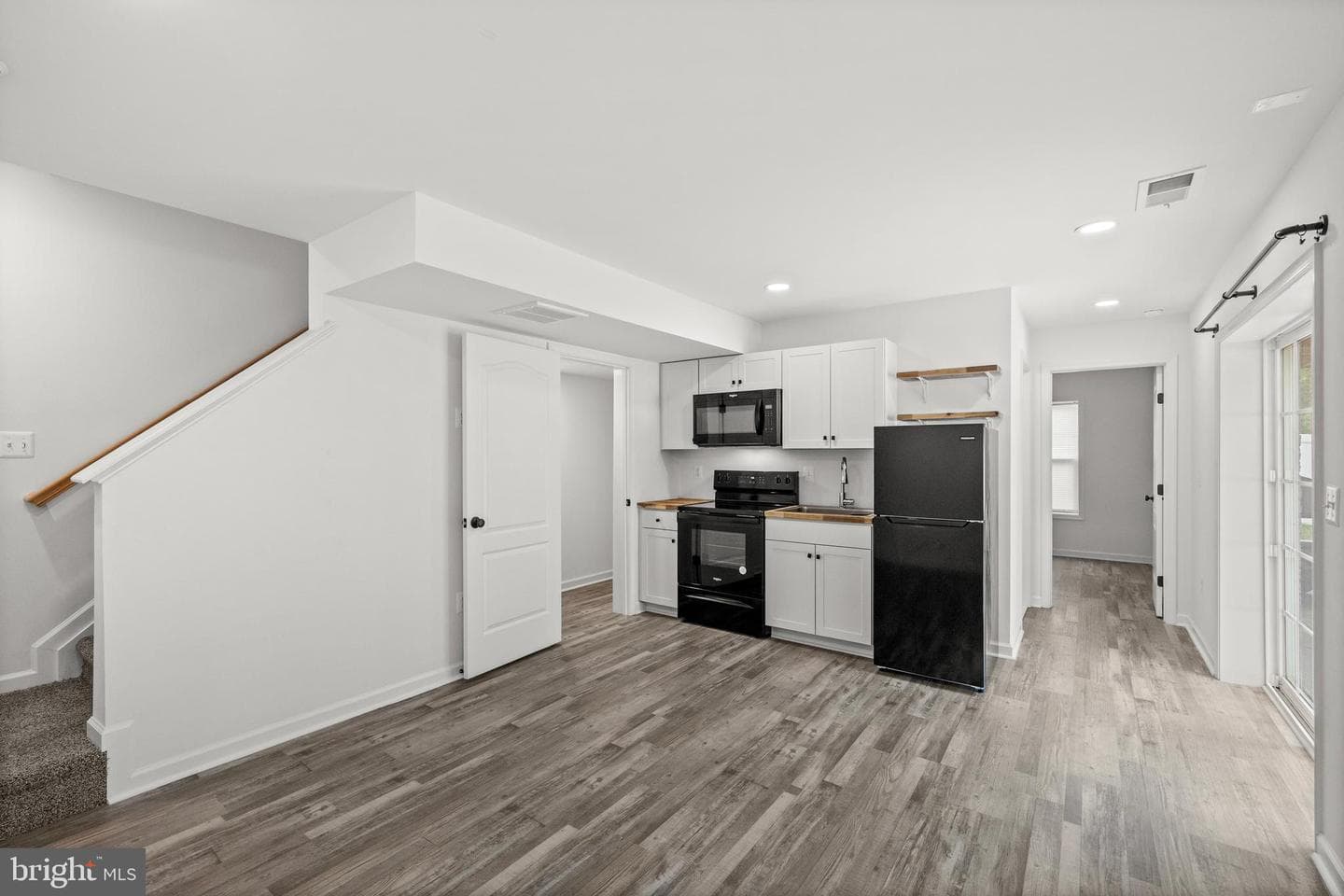 9304 Cedar Forest Drive photo 34