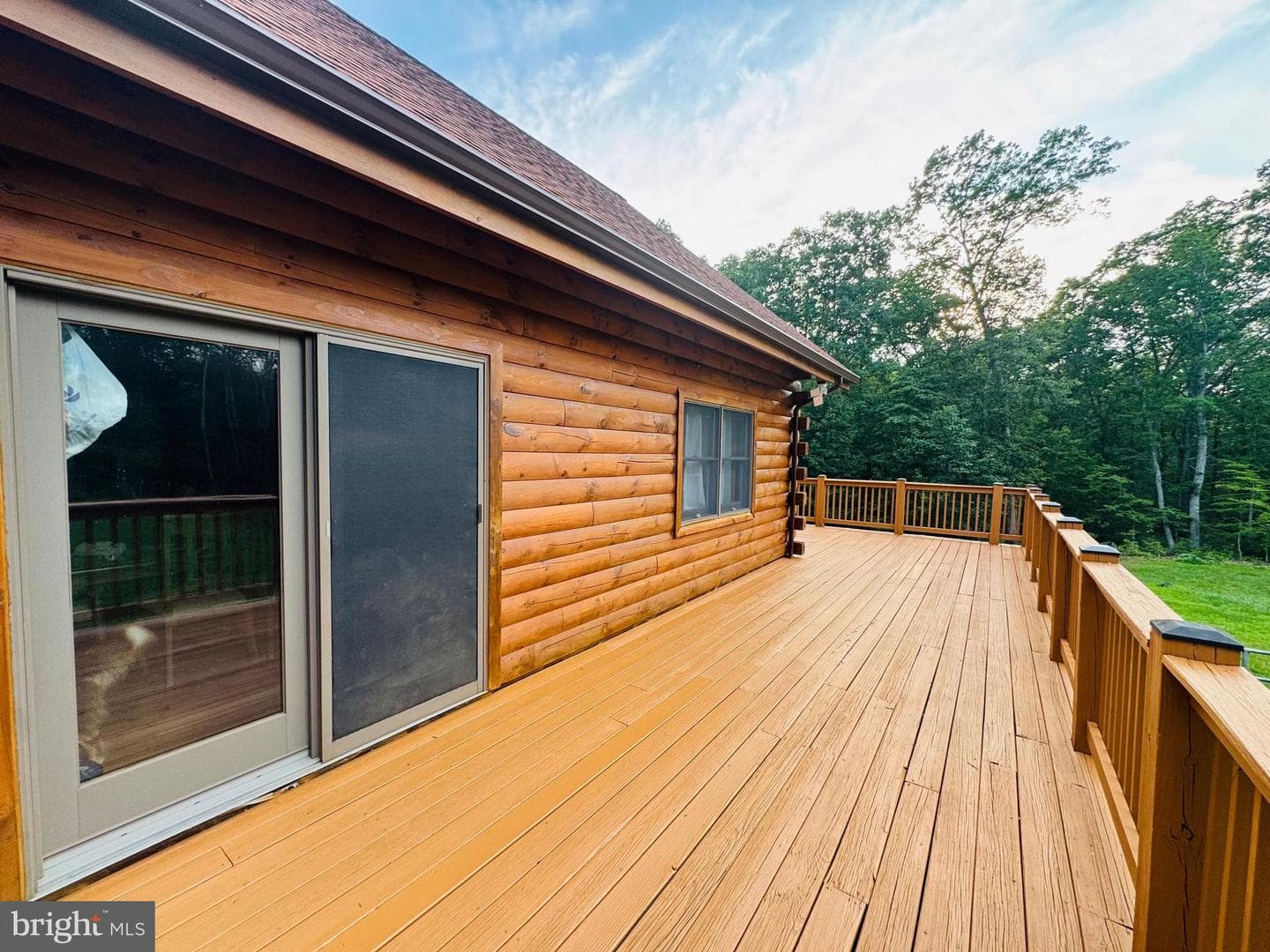 10409 Treaty Court photo 11