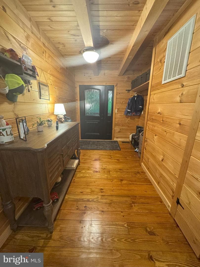 10409 Treaty Court photo 24