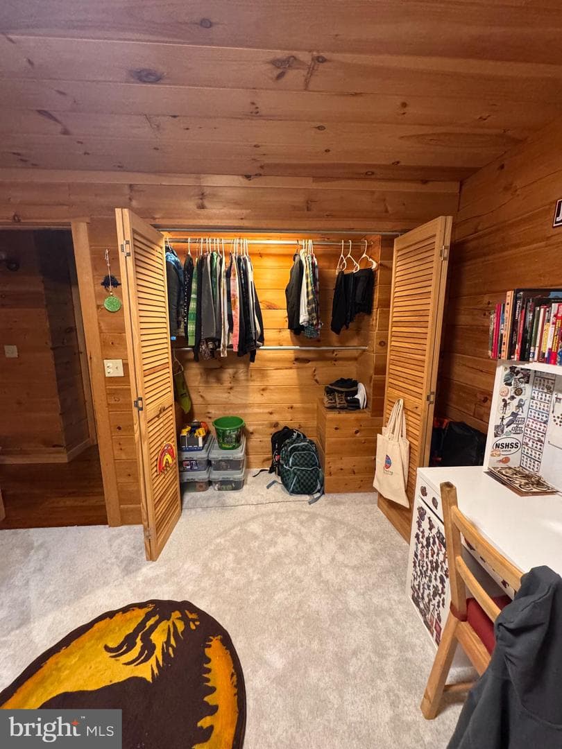 10409 Treaty Court photo 48