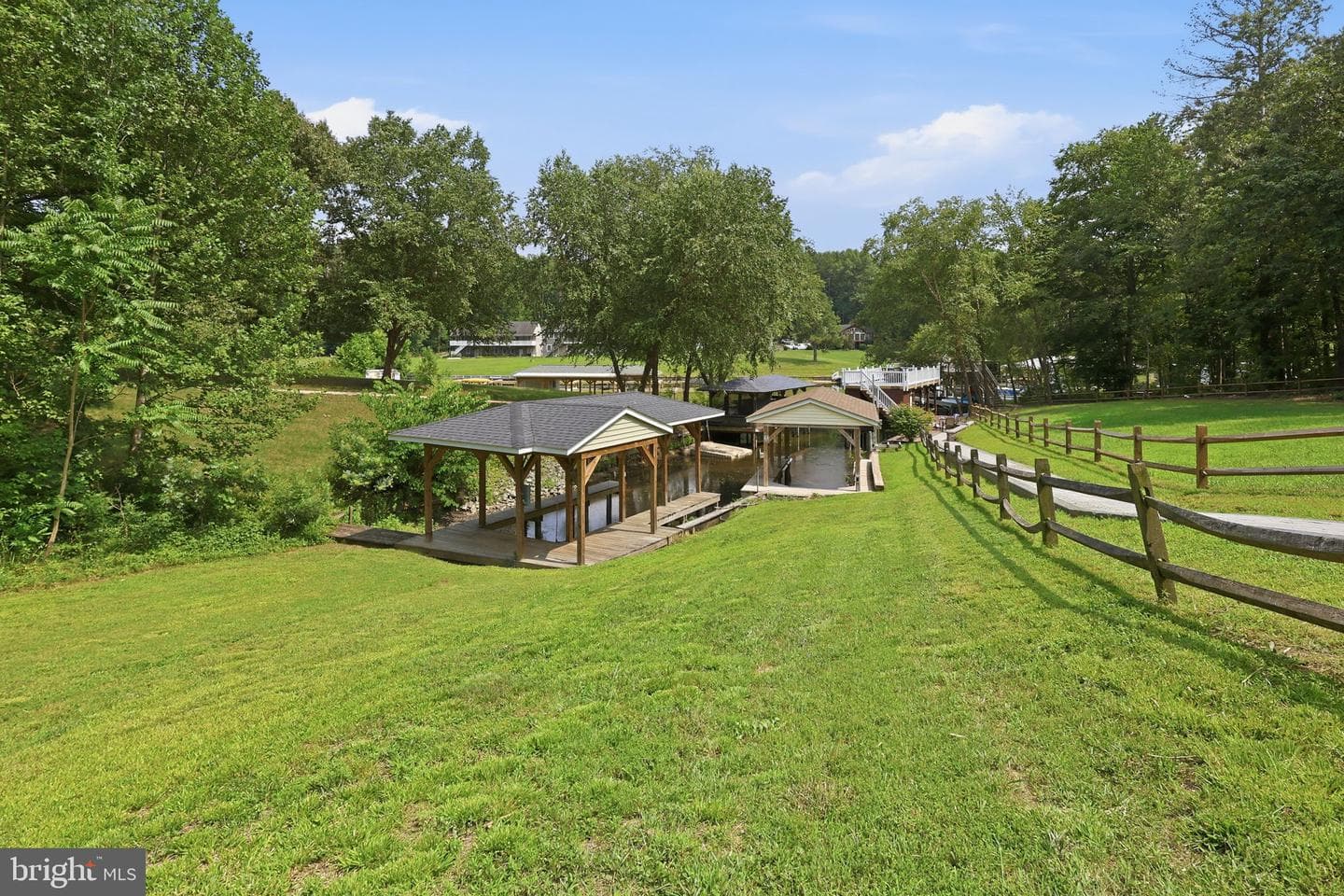 3359 Fisherman Way photo 10