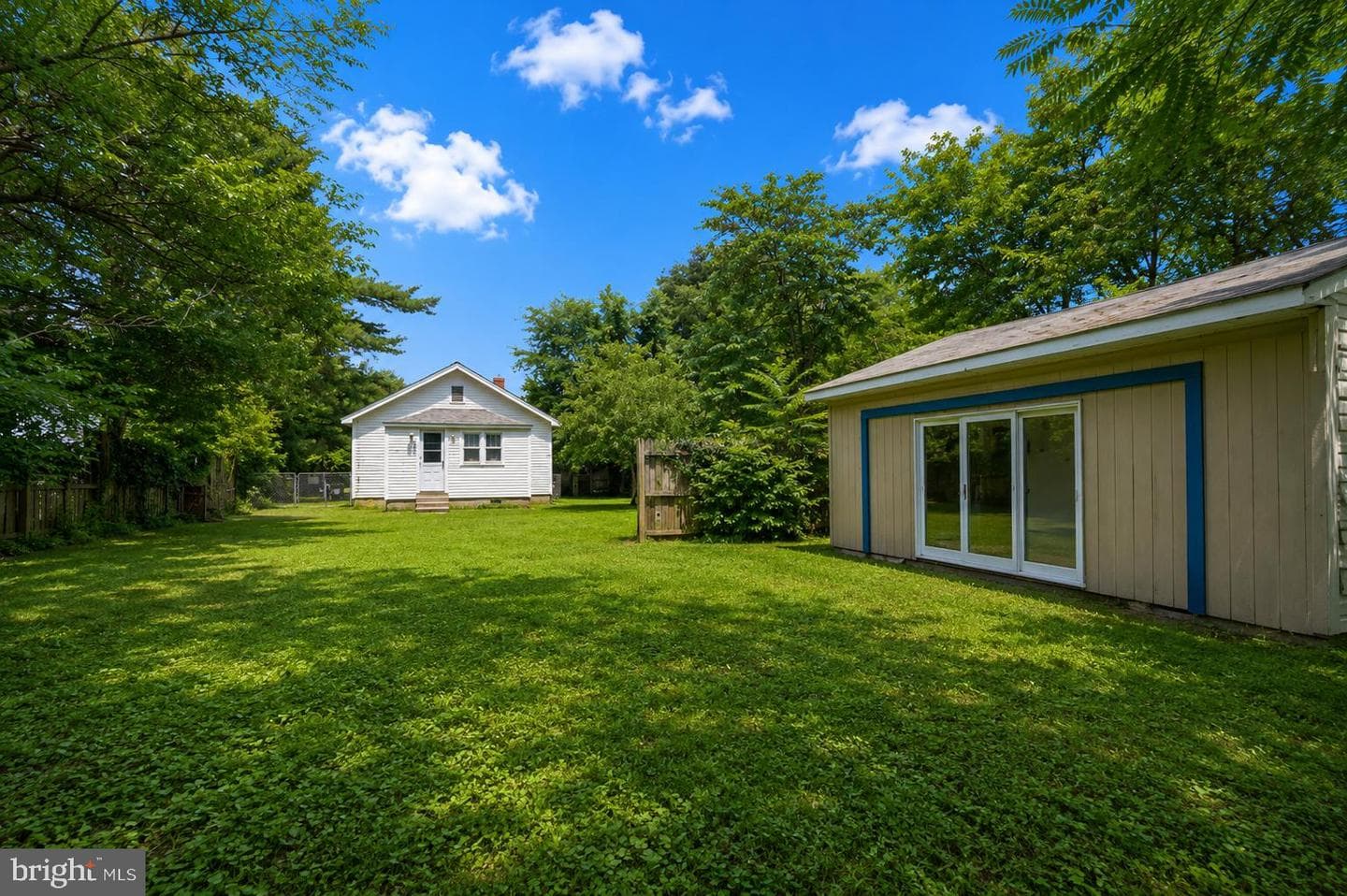 163 Mansfield Street photo 8