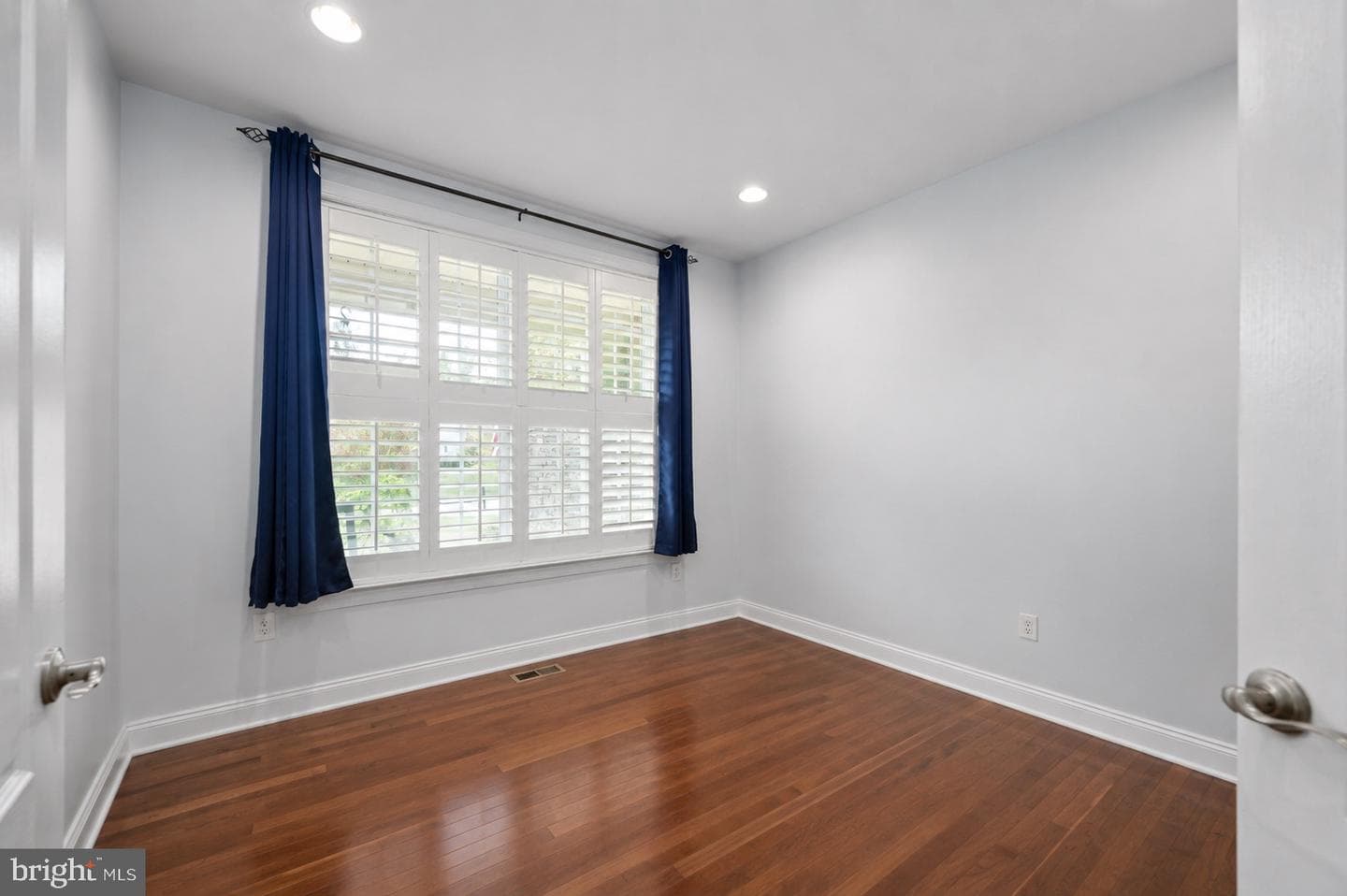 11613 Pine Hollow Lane photo 37