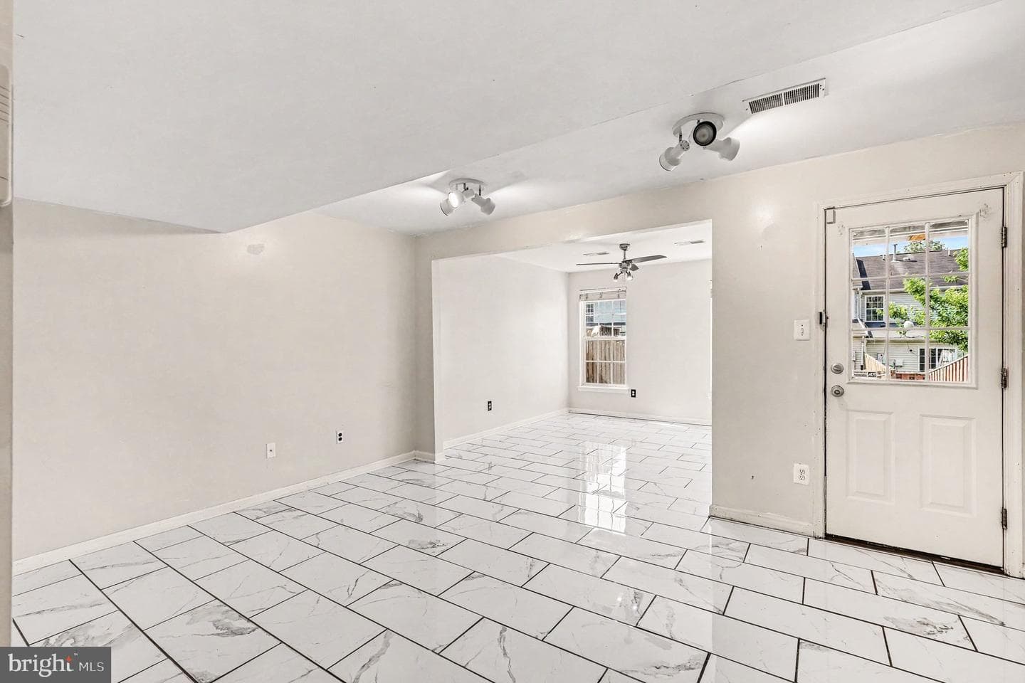 4524 Papillion Court photo 15