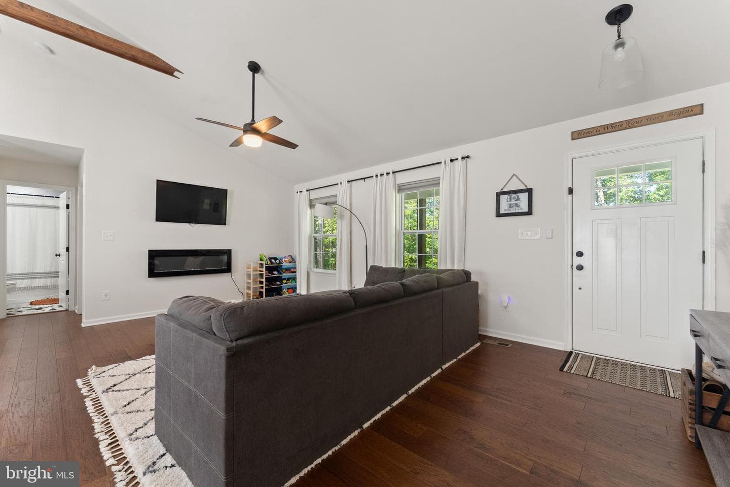 3731 Breaknock Road photo 12