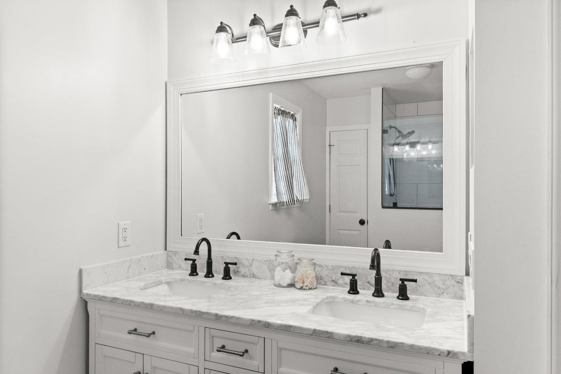 12110 Stonehenge Drive photo 32