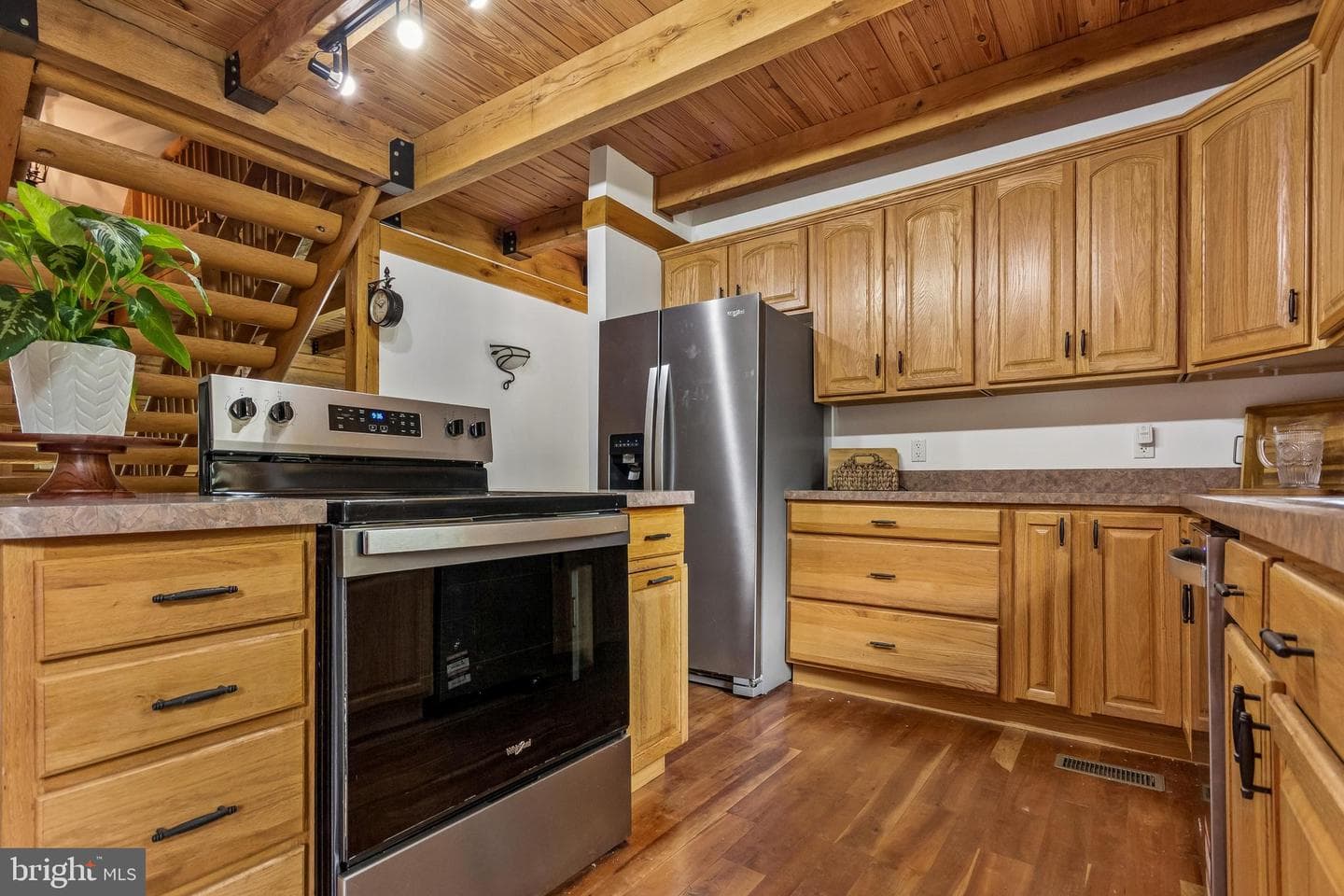 10910 Astarita Avenue photo 10