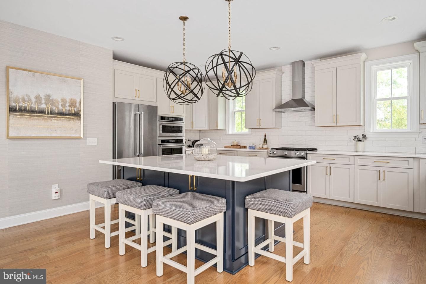 10912 Downton Avenue photo 11
