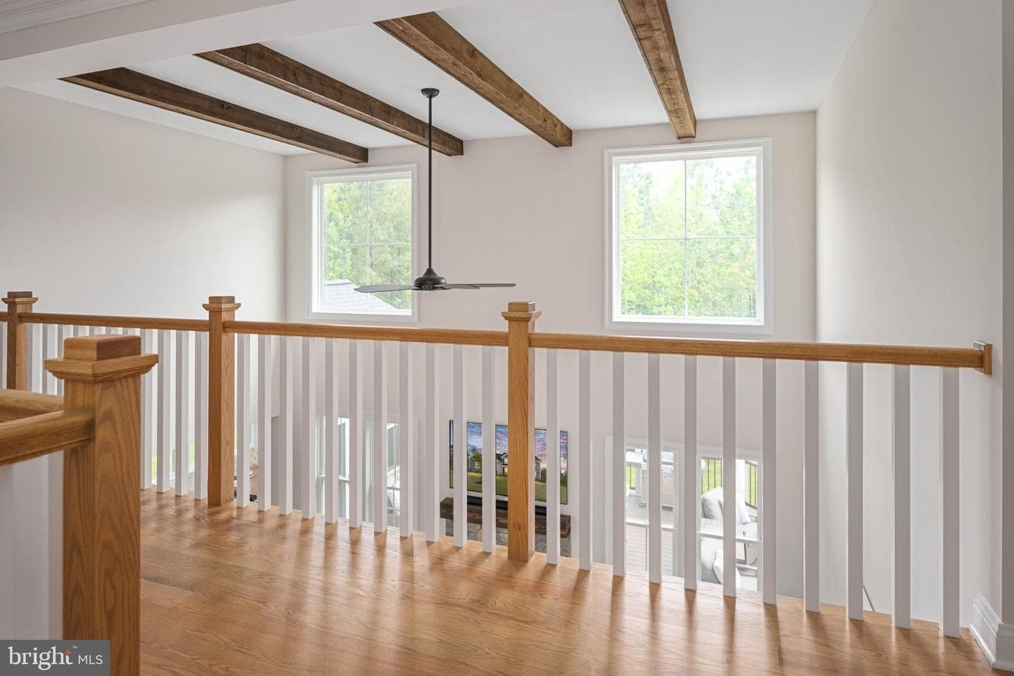 10912 Downton Avenue photo 28