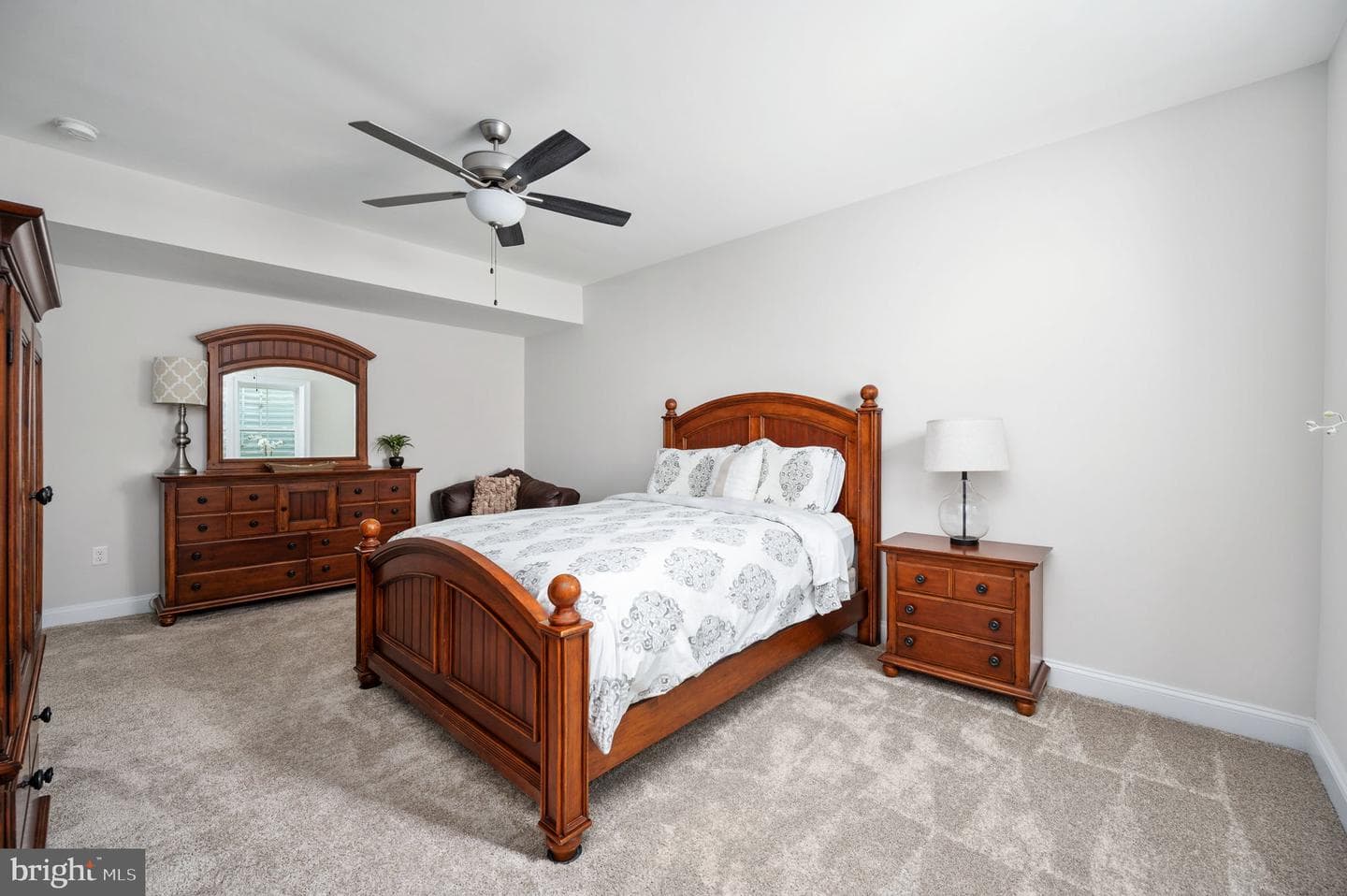 10912 Downton Avenue photo 53