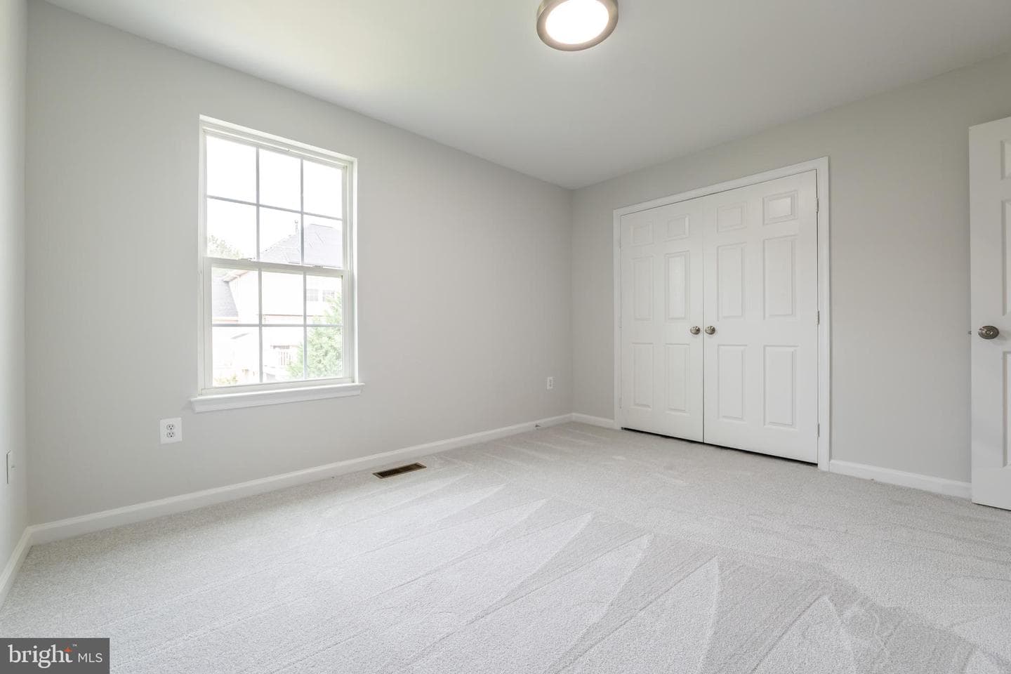9349 Birch Cliff Drive photo 21
