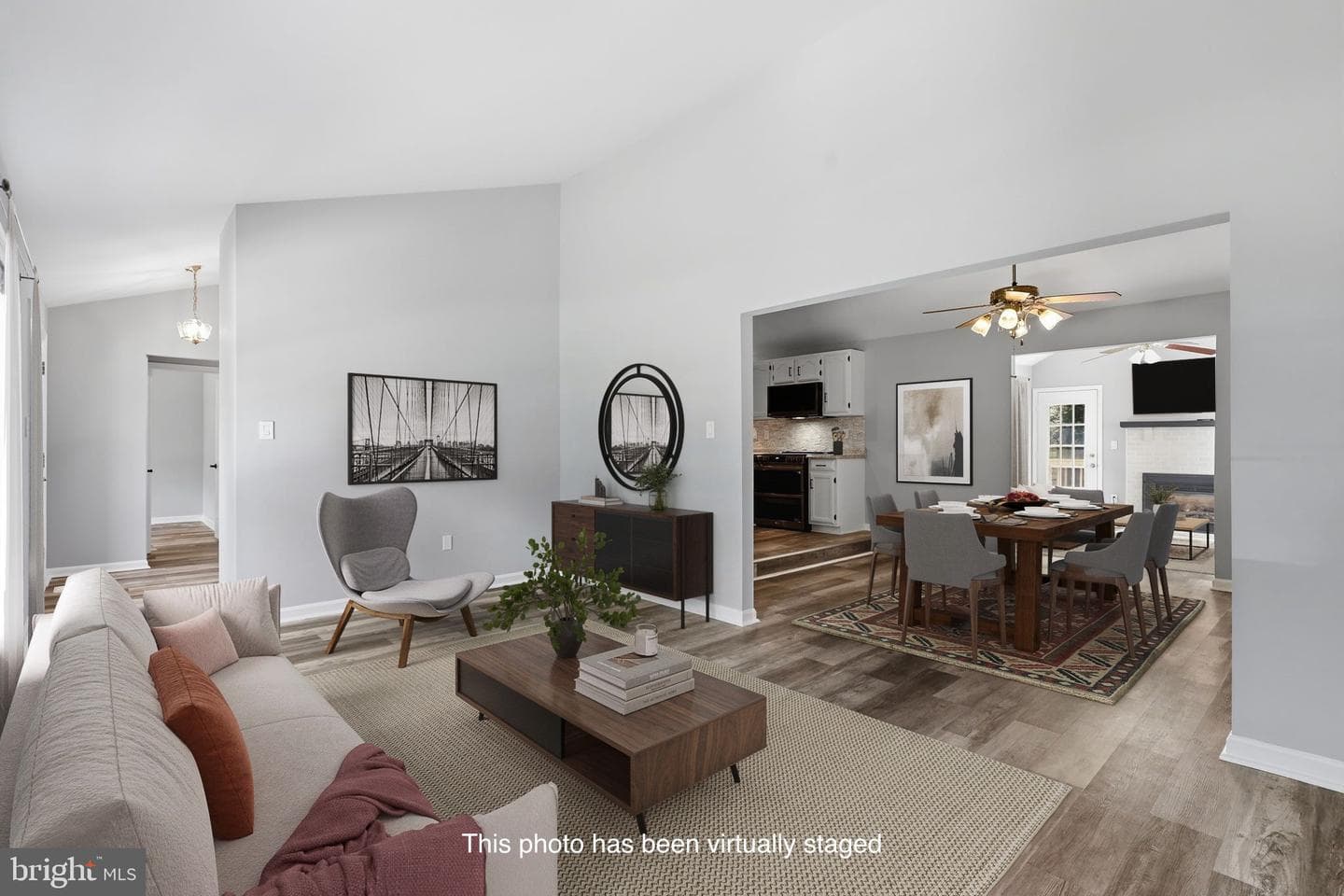 10422 Heather Greens Circle photo 6