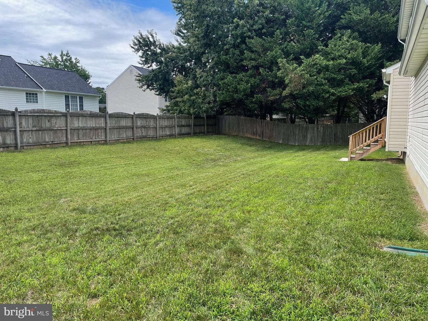 6010 Wickenden photo 3